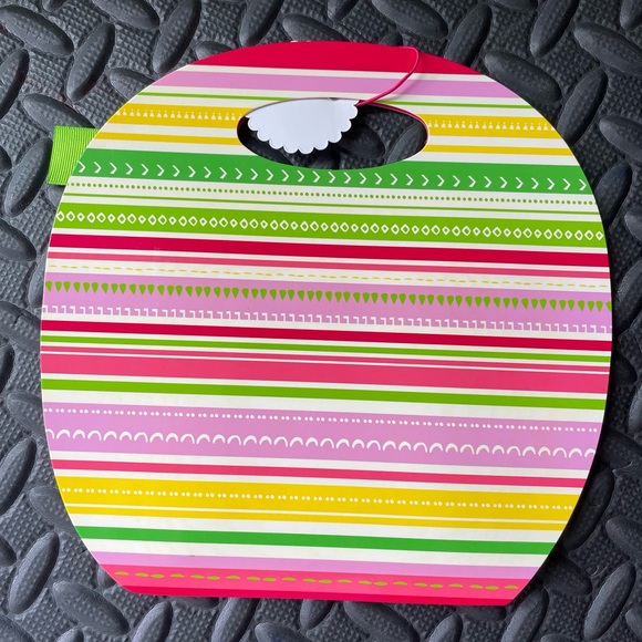 NWT Bath and Body Works lot of 3 Paper Gift Bags - Picture 2 of 14